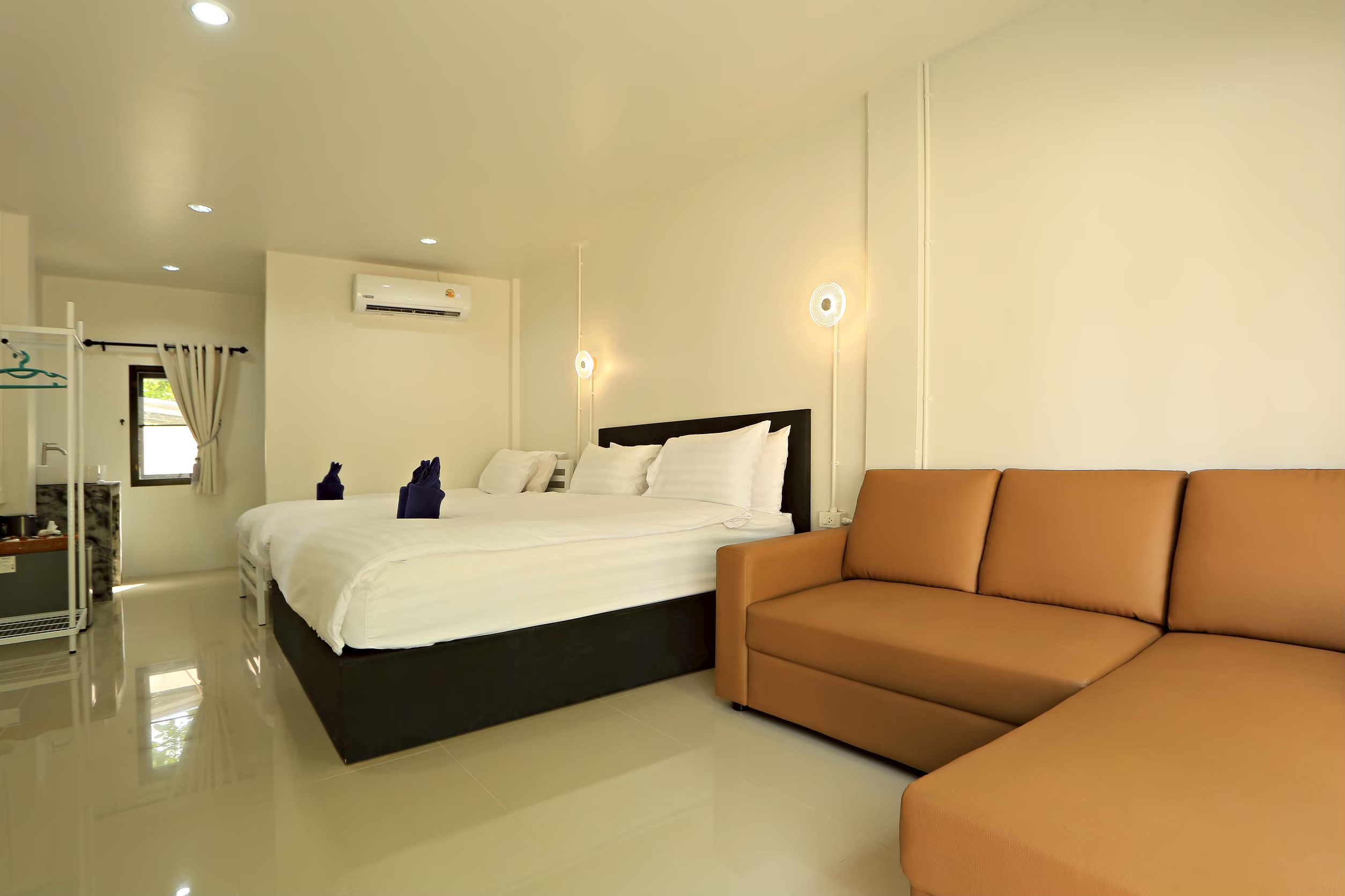 Room photo 2